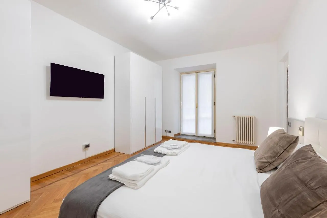 Apartment Milan Royal Suites Porta Ticinese