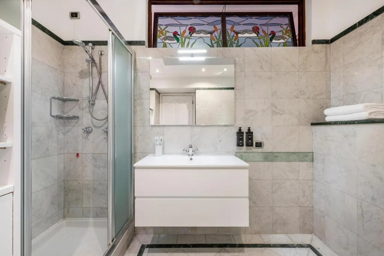 Milan Royal Suites Porta Ticinese 0*,