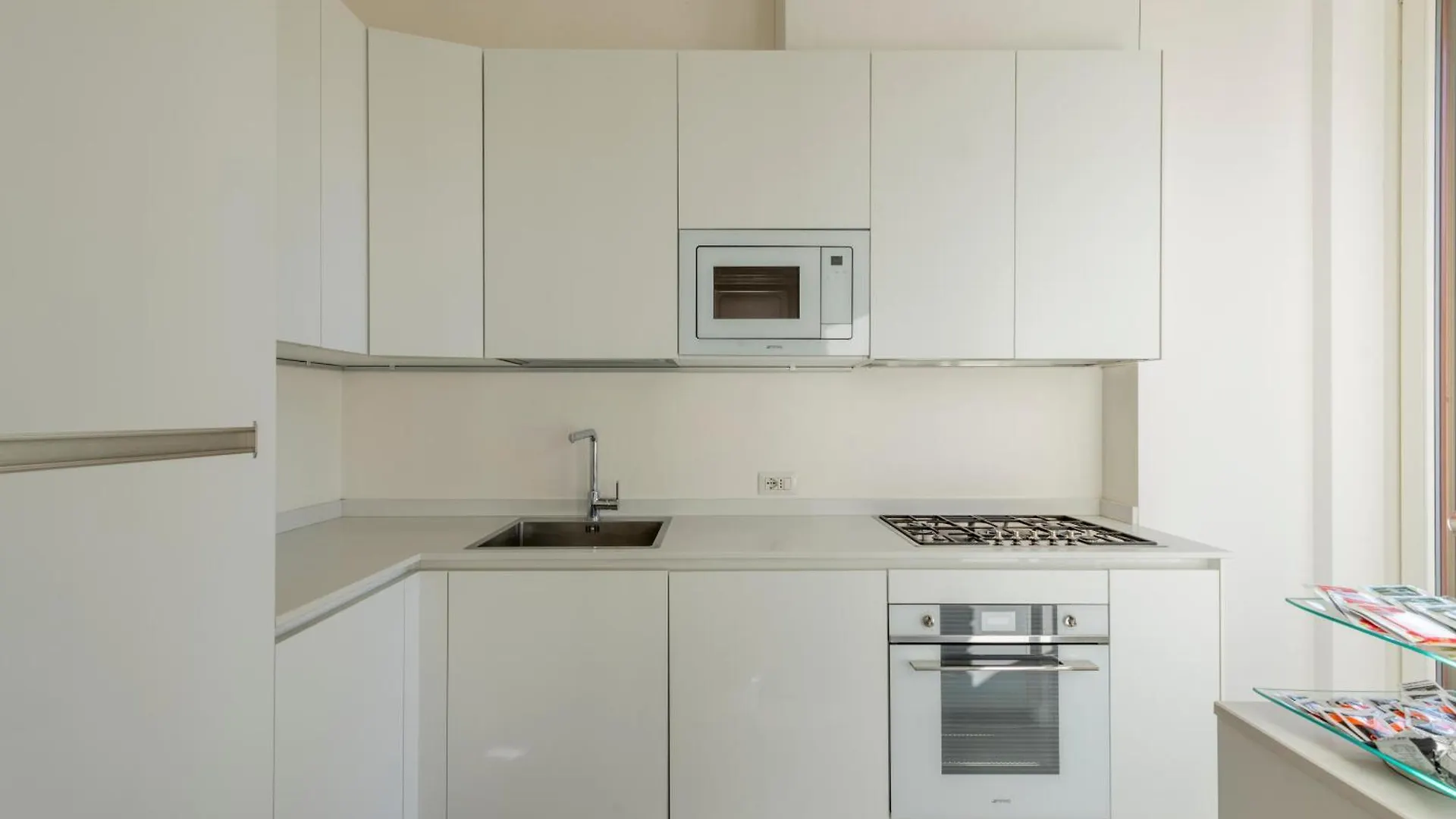 Milan Royal Suites Porta Ticinese 0*,  Italy